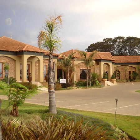 Witwater Guest House & Spa Kempton Park Extérieur photo