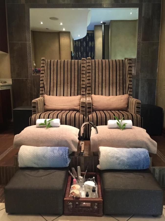 Witwater Guest House & Spa Kempton Park Extérieur photo