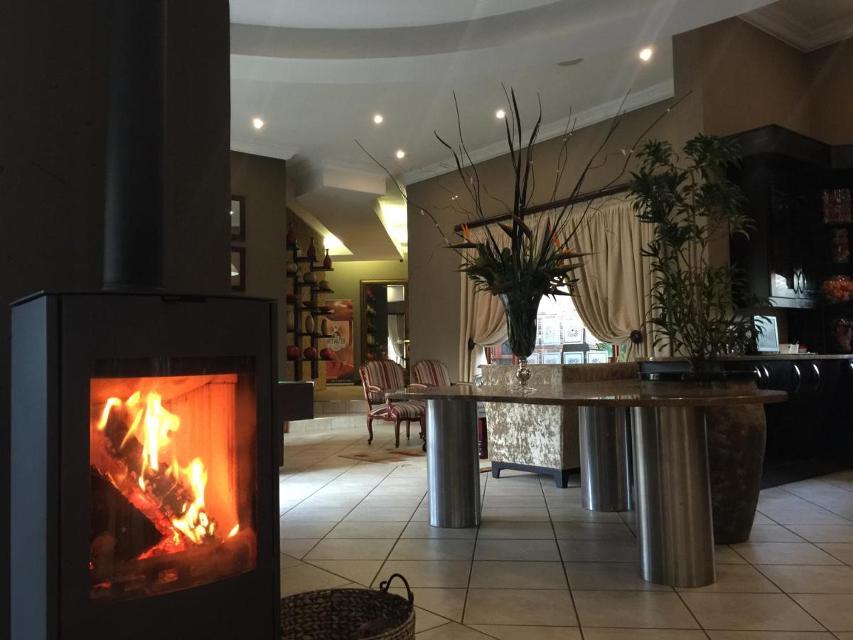 Witwater Guest House & Spa Kempton Park Extérieur photo